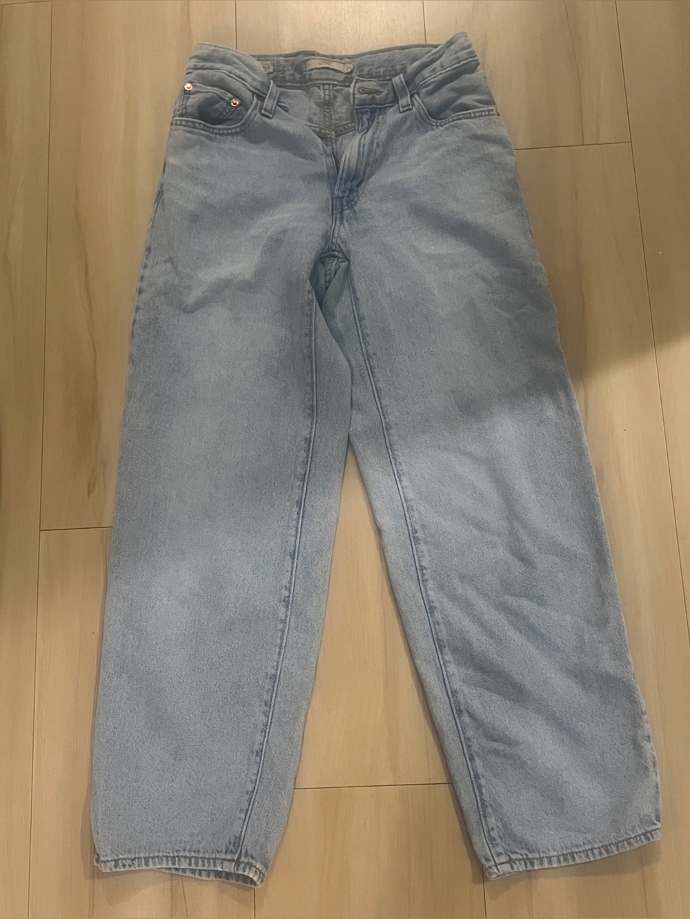 Levi’s Baggy Dad Jeans - size 24